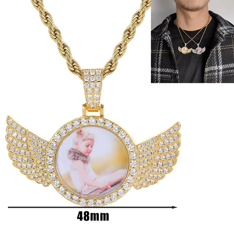 Custom Photo Medallion Pendant – Personalized Iced Out Necklace